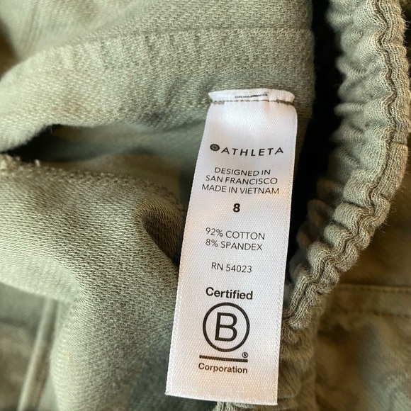 Athleta | Printed Farallon Camo Jogger Size 8 - Picture 10 of 12